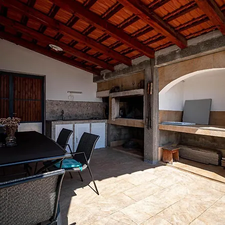 Hébergement de vacances 3 Bedroom Awesome In Pelegrin Vela Luka