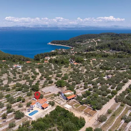 Hébergement de vacances 3 Bedroom Awesome In Pelegrin Vela Luka